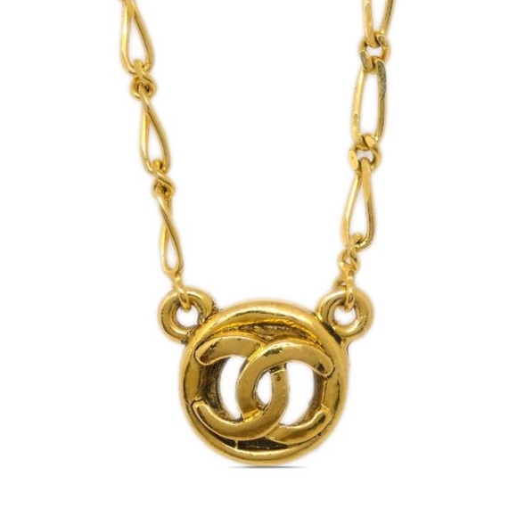 VINTAGE Authentic CHANEL 1983 CC medallion pendant necklace in 24K gold - Picture 9 of 16